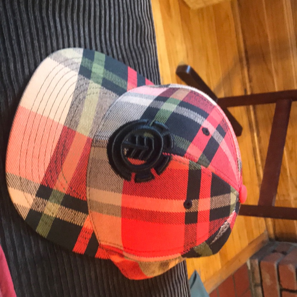 Element crowns new hat size6,5-7,5